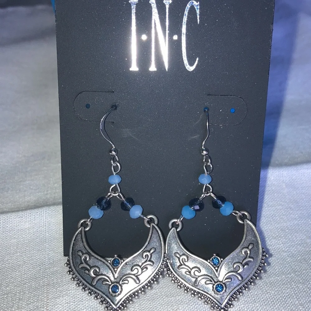 NWOT INC st w/2 shades purple beads and 2 purple rhinestones, $16 - Picture 3 of 4